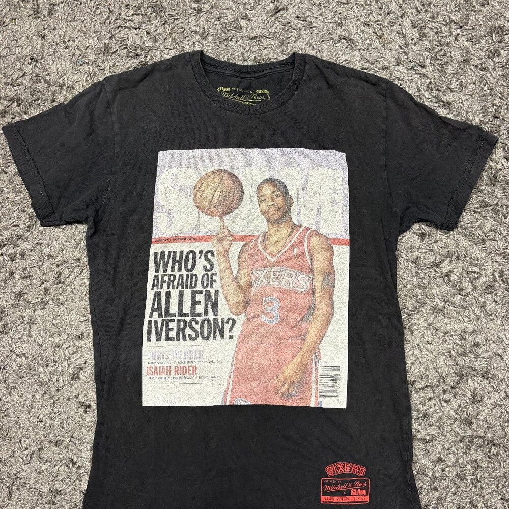 Mitchell and Ness Allen Iverson NBA Medium T Shirt Slam Magazine Black Size S